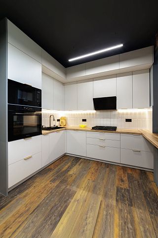 Трендовая кухня Бруклин в три ряда. Коллекция Бруклин. Размер: 2700x2000x2771 мм  - 1