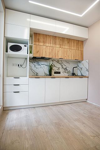 Стильная современная кухня для хрущевки. Коллекция Вуд. Размер: 2550 мм  - 2